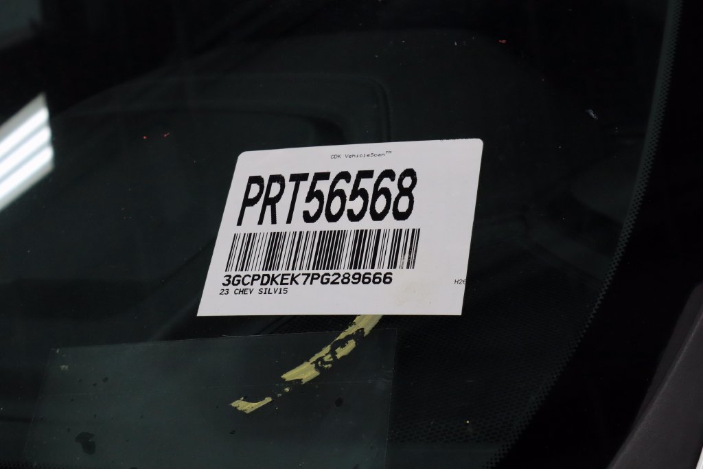Used 2023 Chevrolet Silverado 1500 LT AWD/4WD image 33