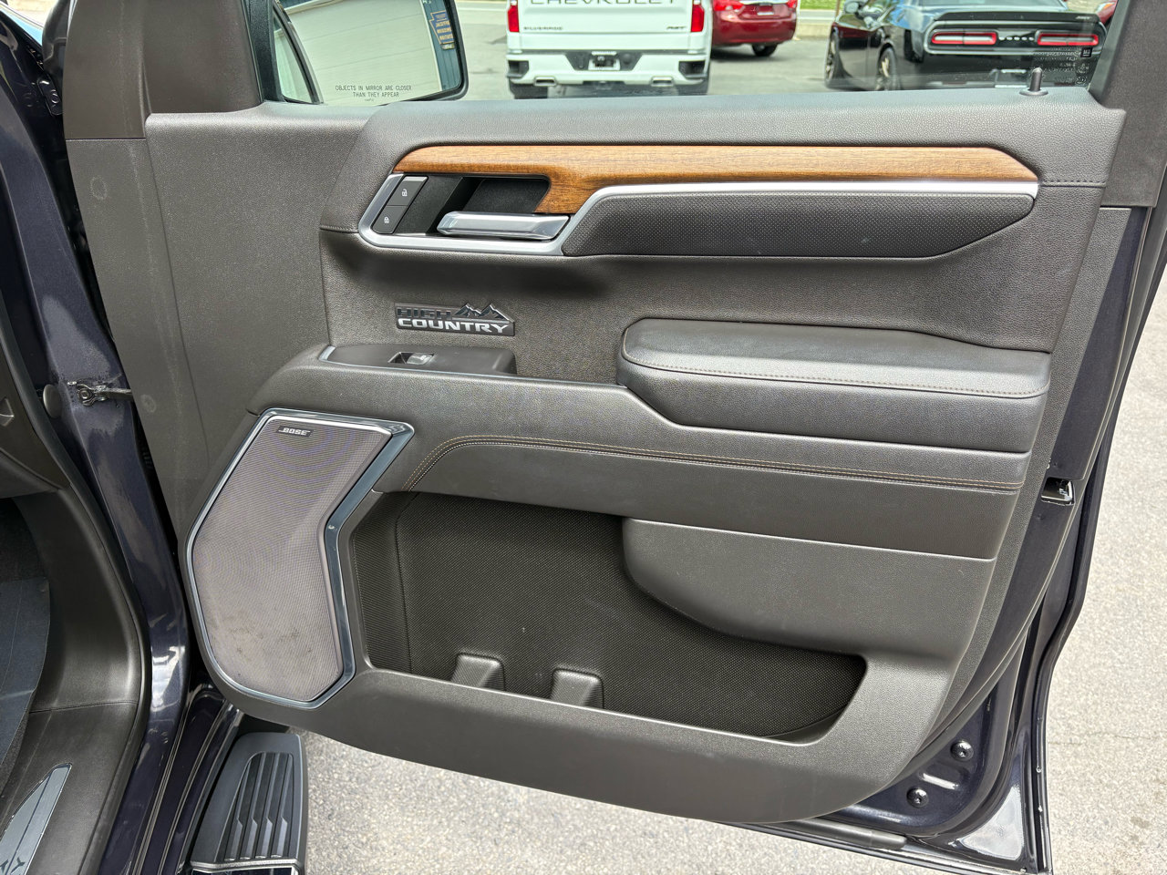 Used 2022 Chevrolet Silverado 1500 High Country w/ High Country Premium Package image 14