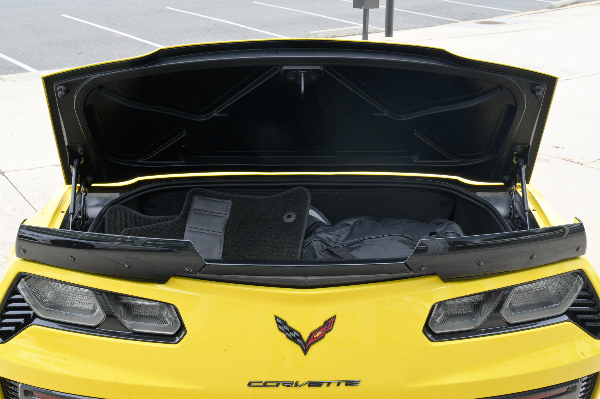 Used 2017 Chevrolet Corvette Z06 image 32