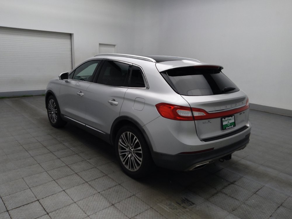 Used 2016 Lincoln MKX Reserve w/ Luxury Package FWD image 5