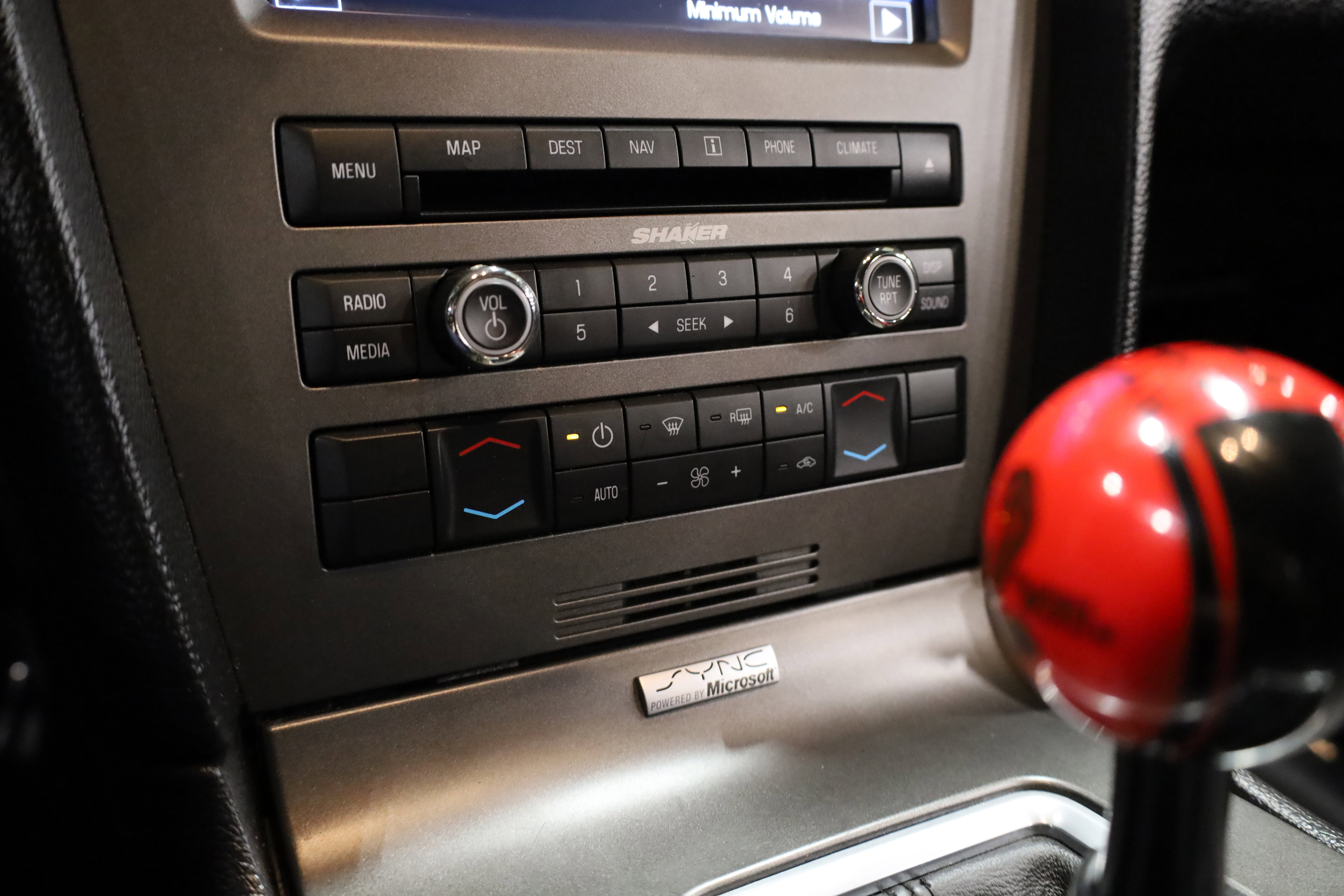 Used 2014 Ford Mustang Shelby GT500 w/ Equipment Group 821A image 23