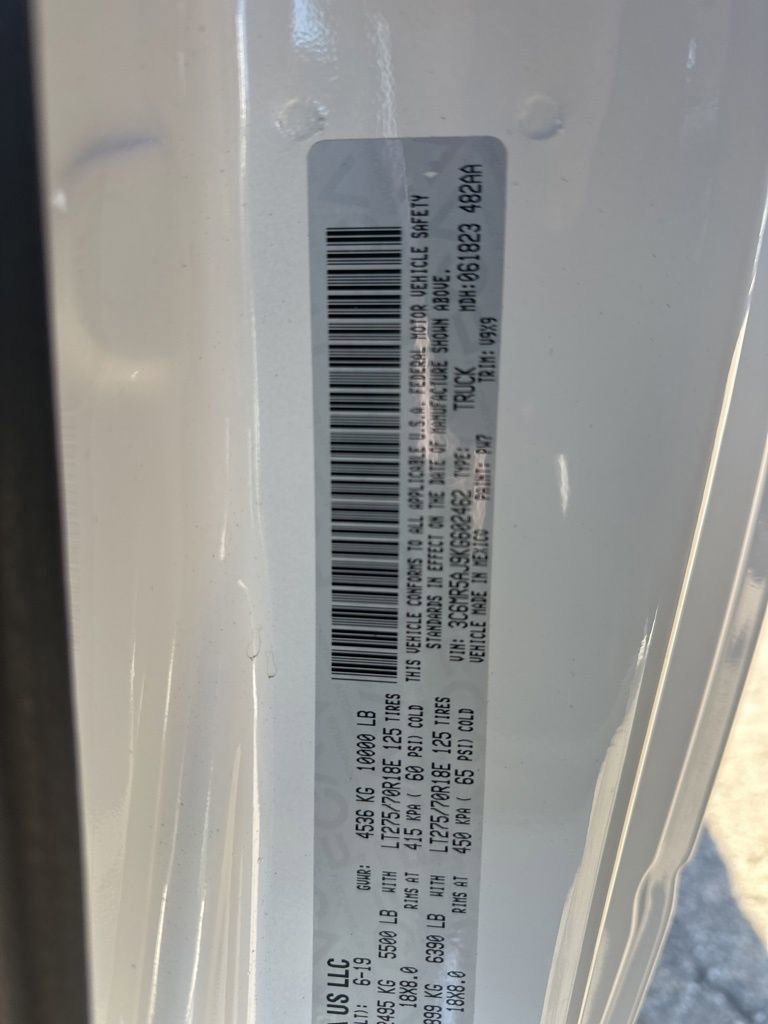 Used 2019 RAM 2500 Tradesman w/ Chrome Appearance Group image 35