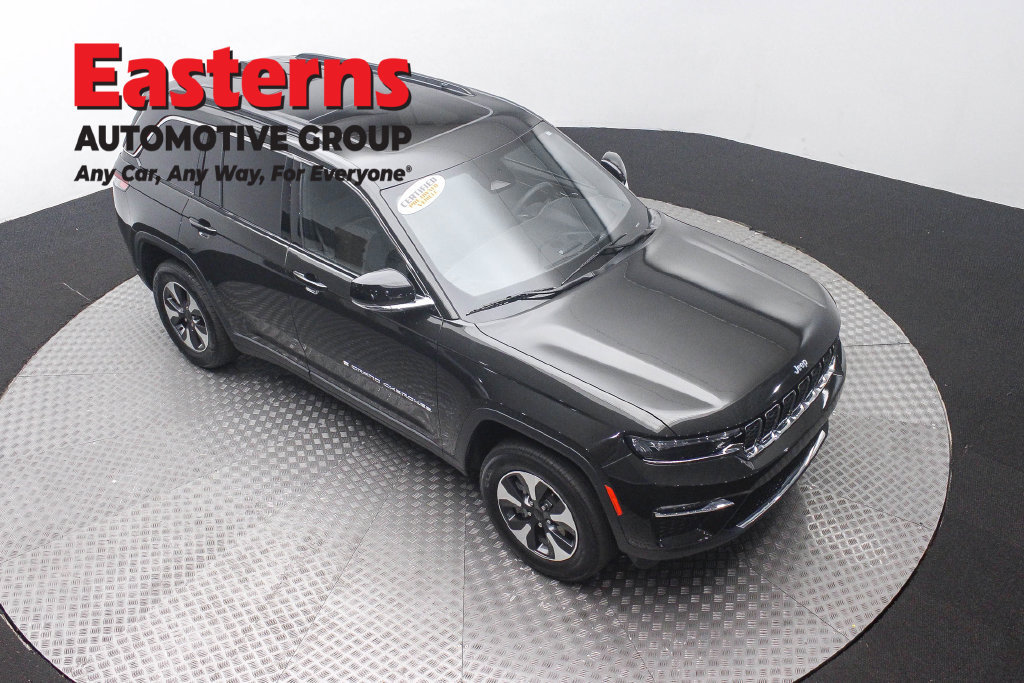 Used 2024 Jeep Grand Cherokee Limited 4xe AWD/4WD image 4