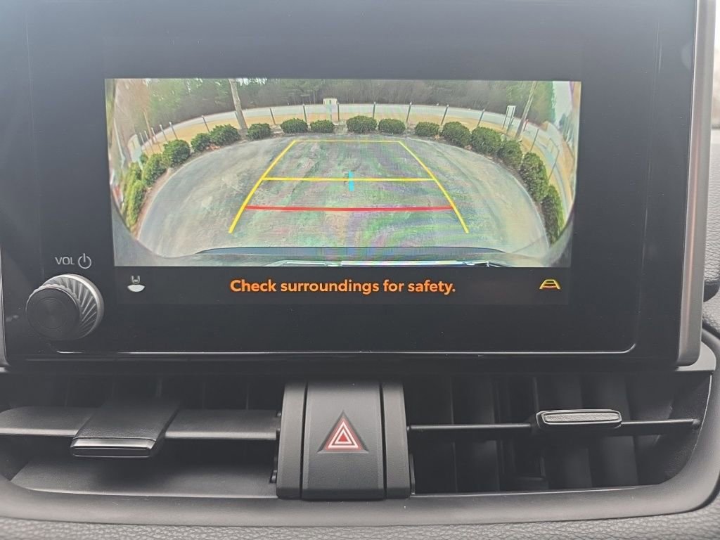 Used 2024 Toyota RAV4 XLE image 30