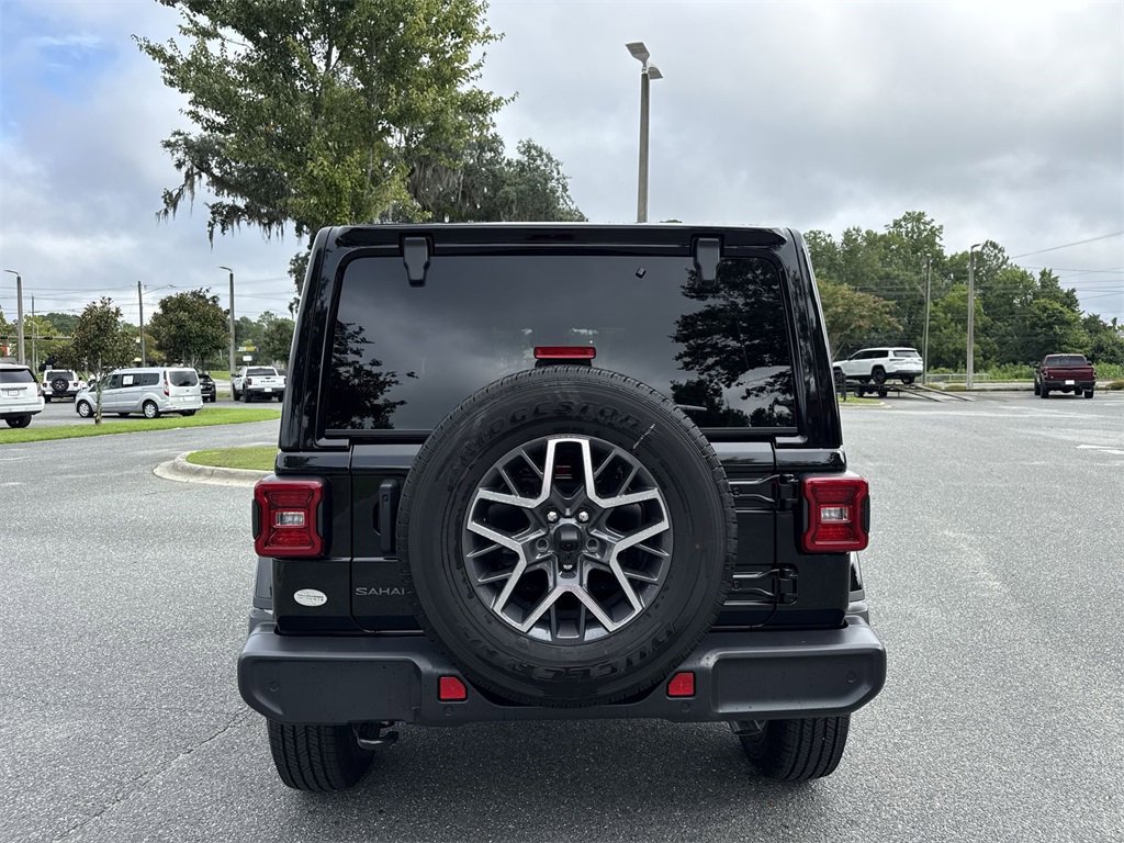 New 2025 Jeep Wrangler Sahara image 4