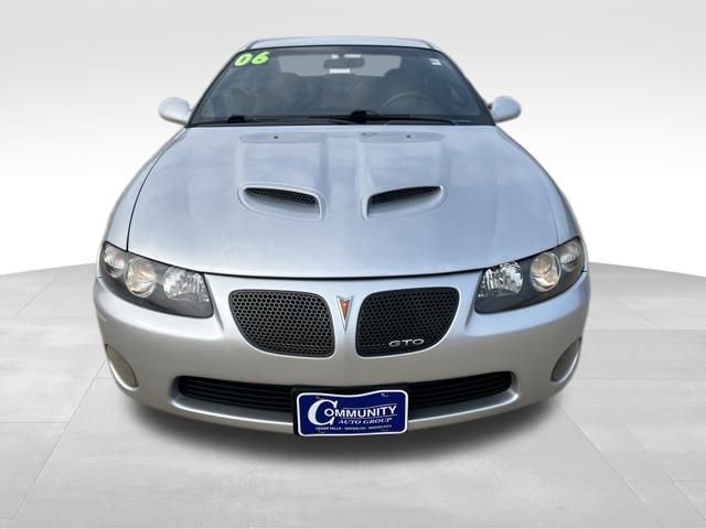 Used 2006 Pontiac GTO image 2