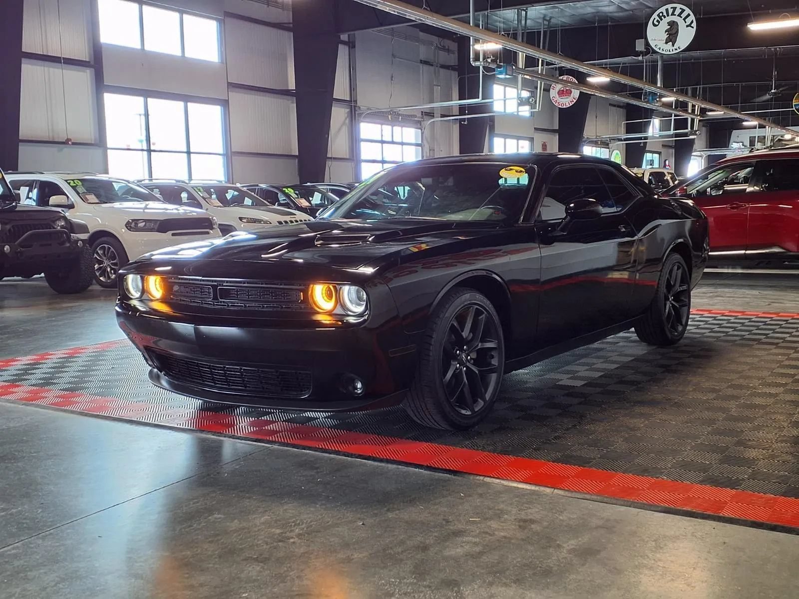 Used 2021 Dodge Challenger SXT w/ Blacktop Package RWD image 3