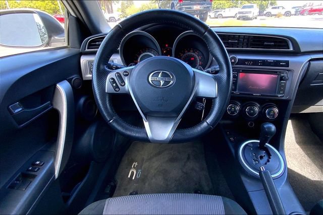 Used 2015 Scion tC FWD image 5