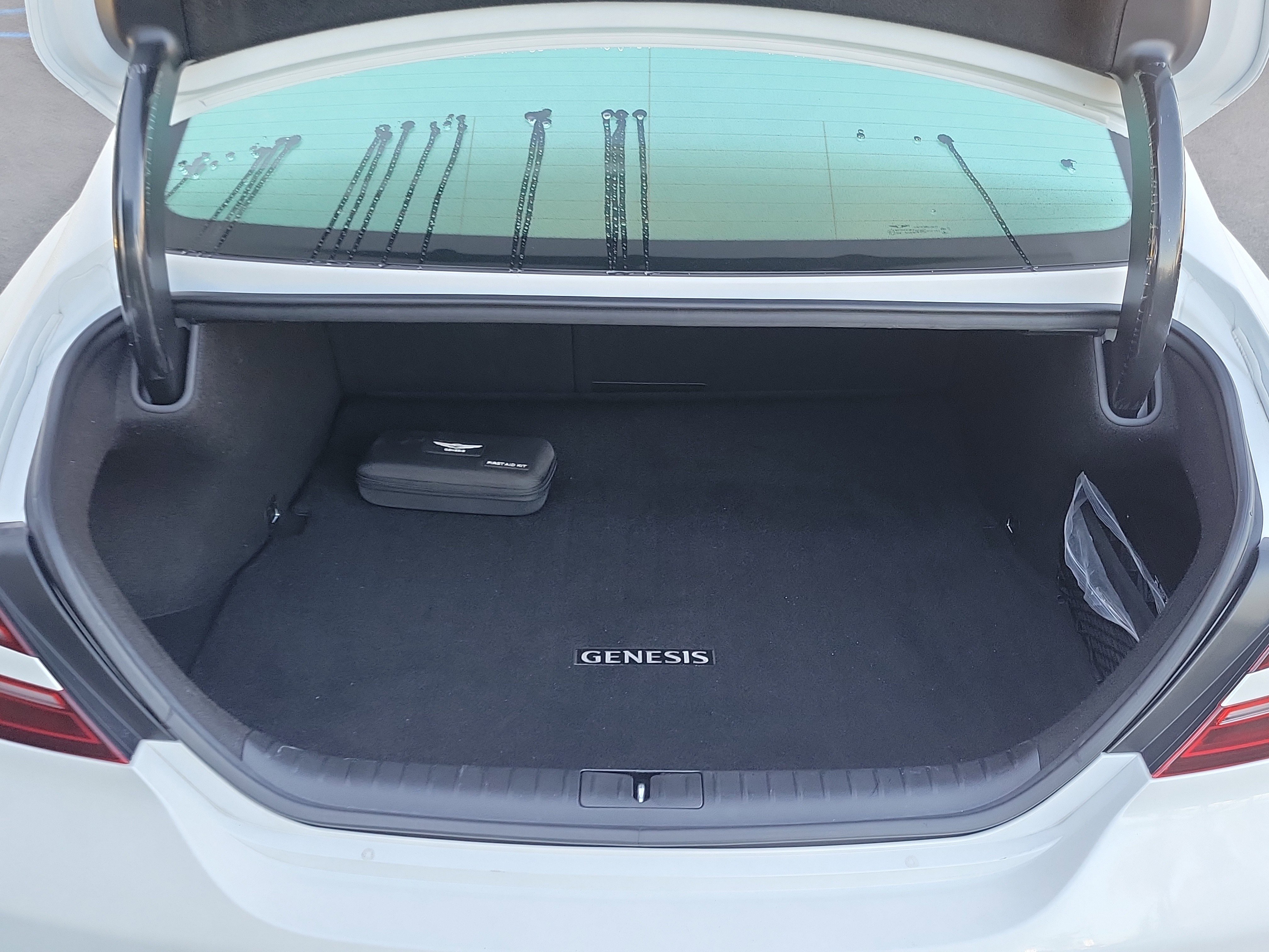 Certified 2025 Genesis G70 3.3T Advanced RWD image 19