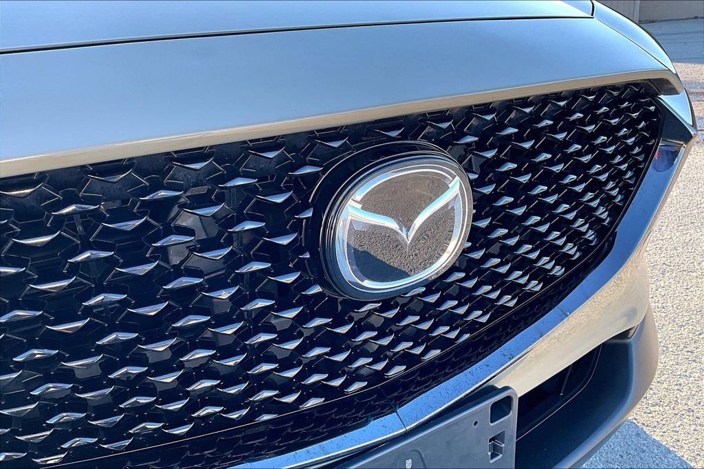 Used 2024 MAZDA CX-30 Carbon image 32