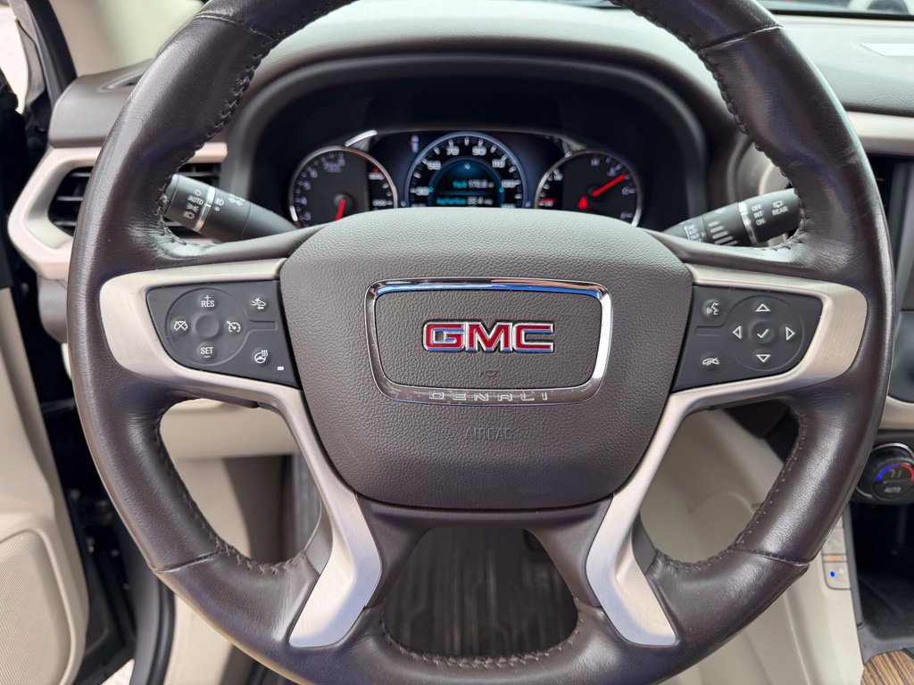 Used 2019 GMC Acadia Denali w/ Technology Package FWD image 22