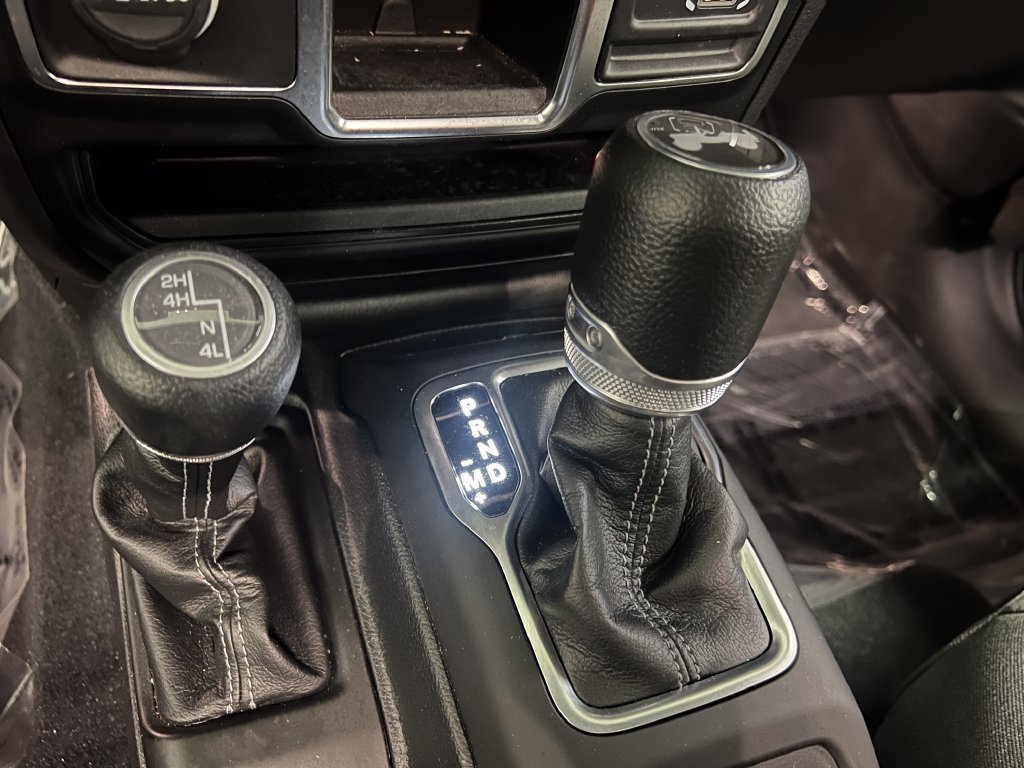 Certified 2024 Jeep Wrangler Unlimited Sport AWD/4WD image 24