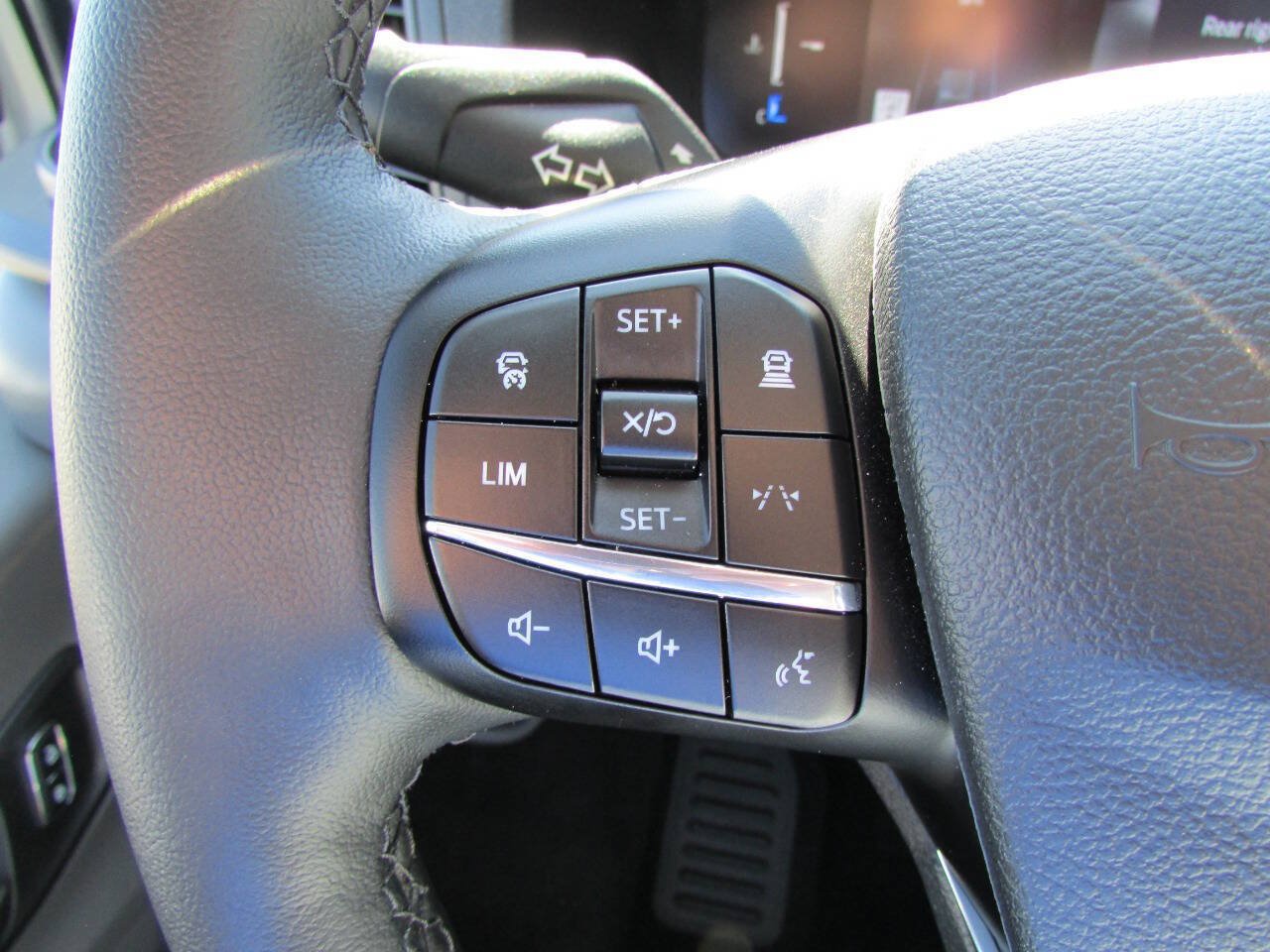 Used 2026 Ford Transit 350 XLT RWD image 24