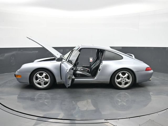 Used 1995 Porsche 911 Carrera RWD image 24