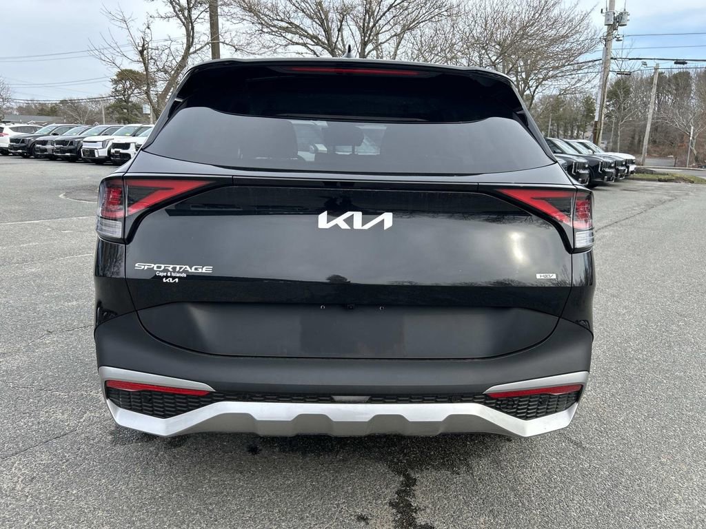 Certified 2025 Kia Sportage EX image 4