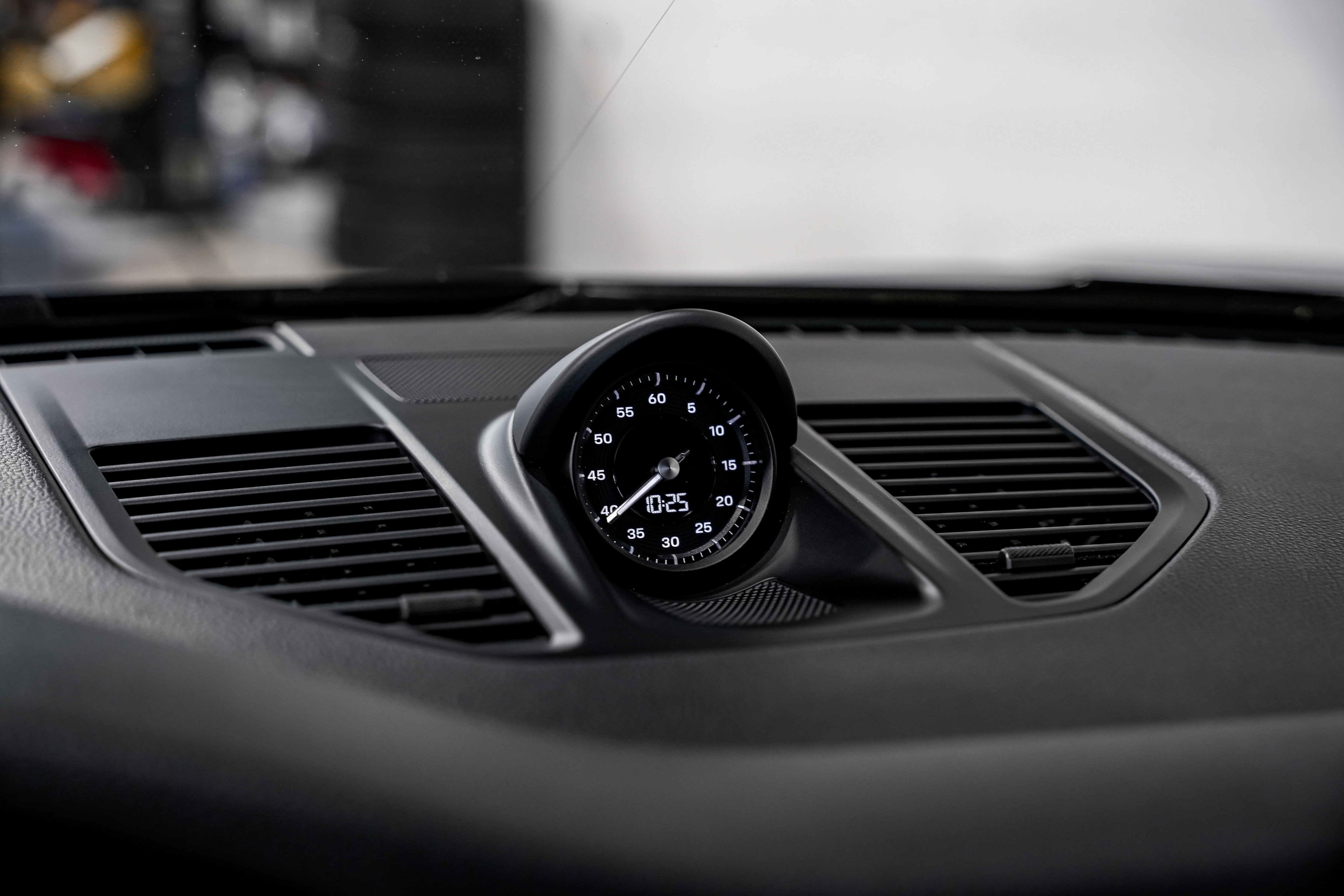 Used 2020 Porsche 911 Carrera S image 12