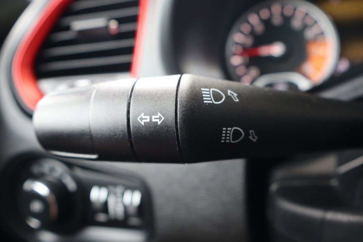 Used 2018 Jeep Renegade Trailhawk AWD/4WD image 31