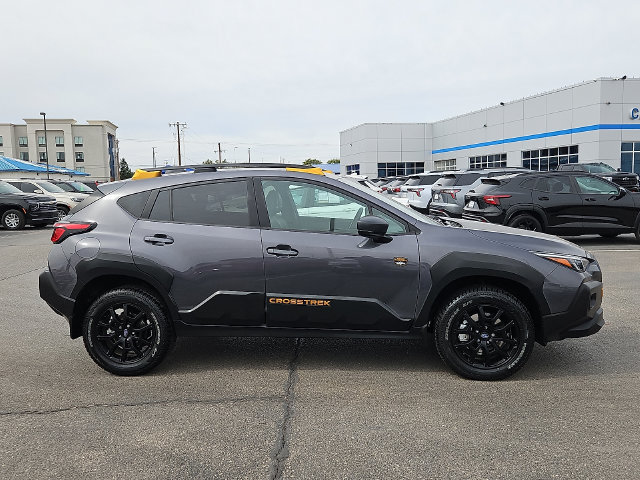 Used 2024 Subaru Crosstrek 2.5i Wilderness w/ Crosstrek Mirror Package AWD/4WD image 5
