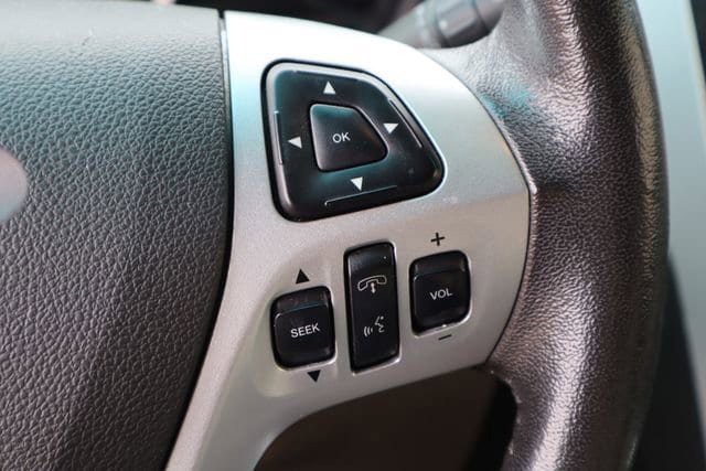 Used 2015 Ford Explorer Limited w/ Equipment Group 301A FWD image 14