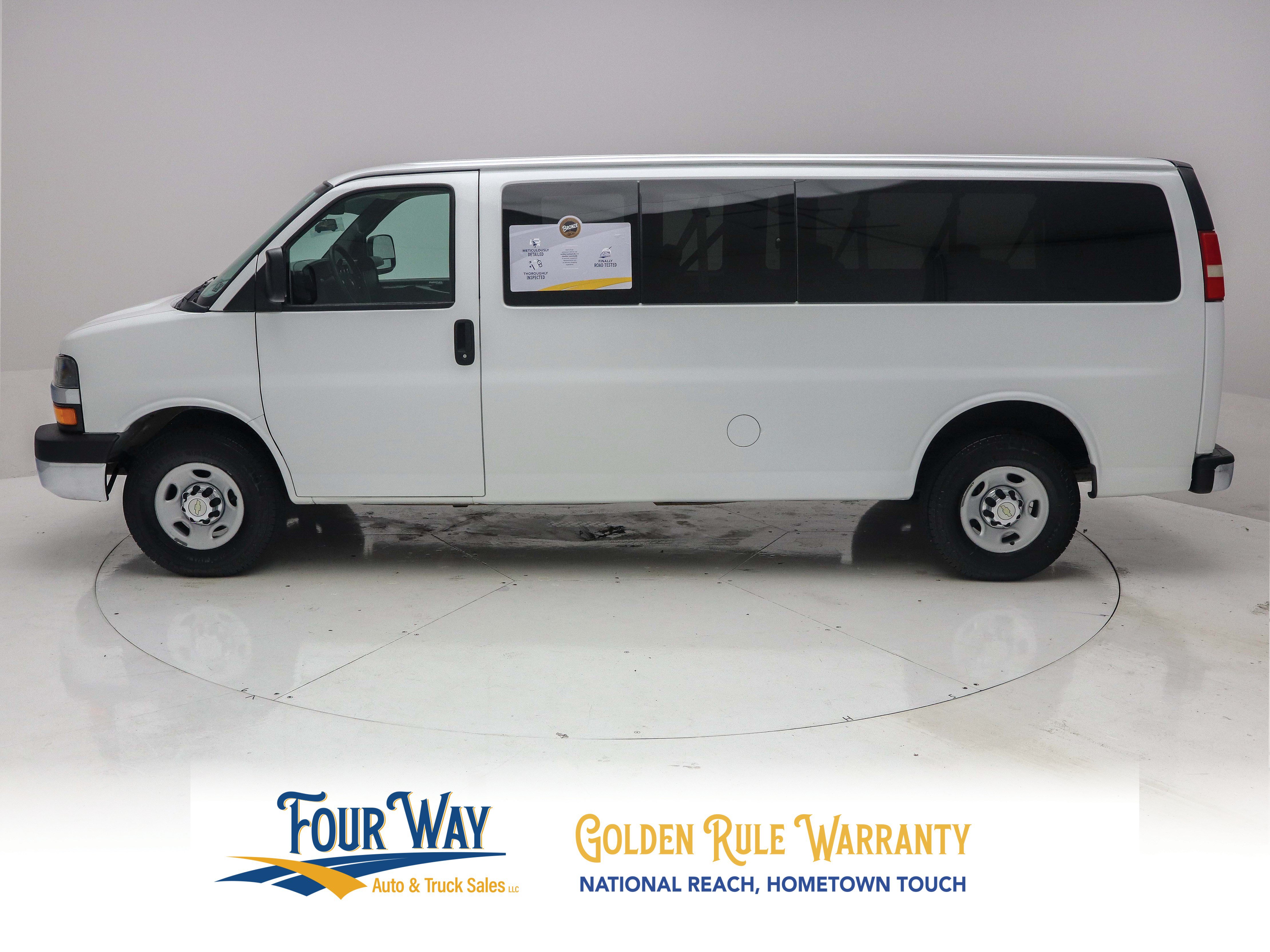 Used 2014 Chevrolet Express 3500 LT w/ LT Preferred Equipment Group RWD image 7