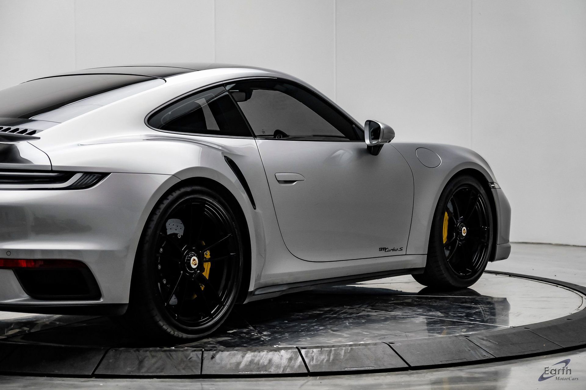 Used 2021 Porsche 911 Turbo S AWD/4WD image 21