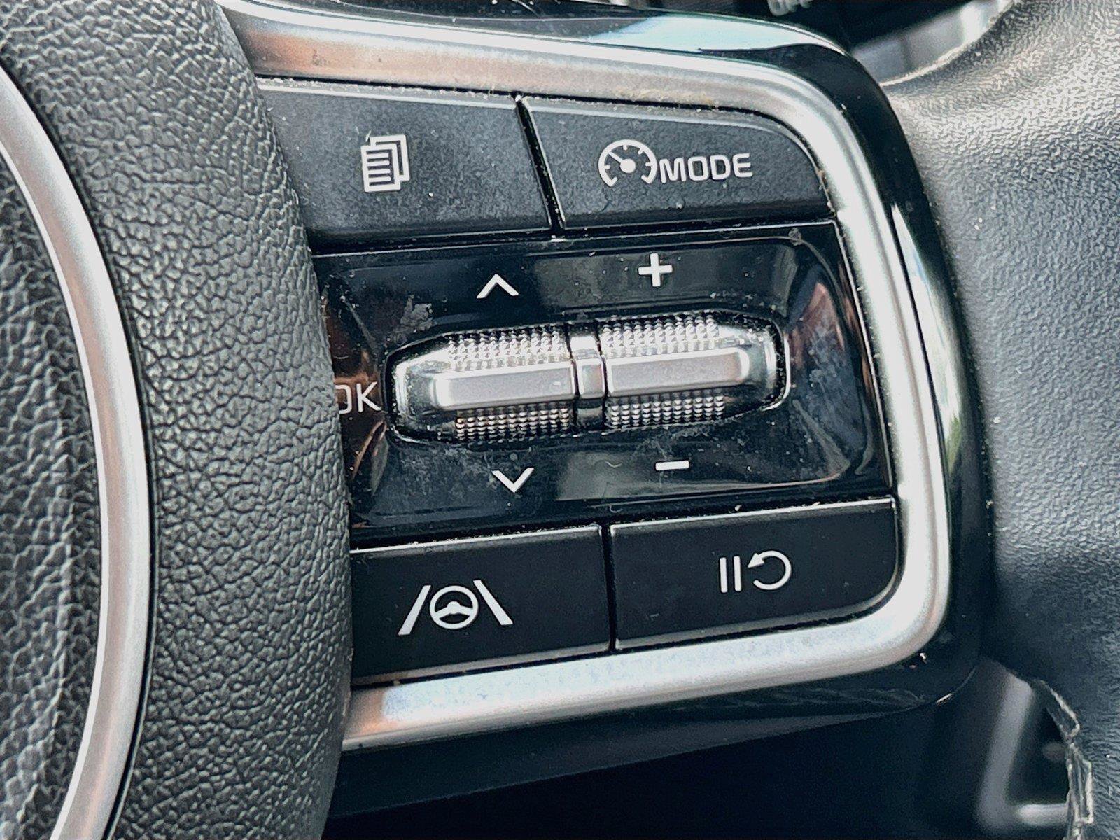 Used 2022 Kia Sorento S AWD/4WD image 38