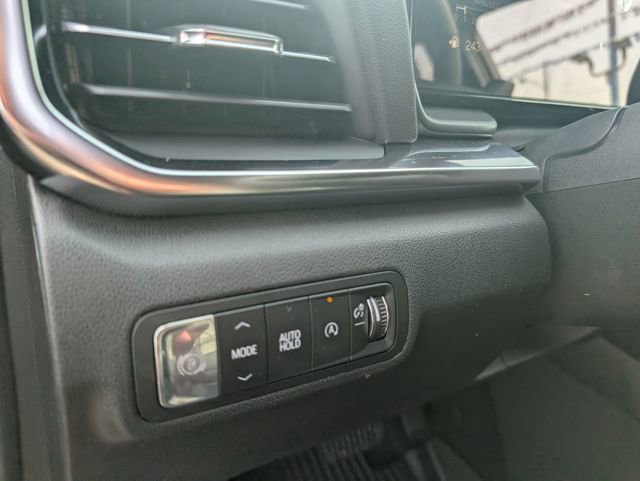 New 2026 GMC Terrain Elevation w/ Elevation Premium Package image 16