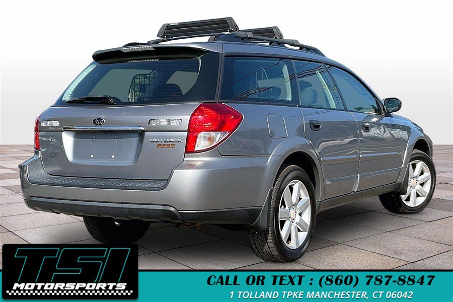 Used 2009 Subaru Outback 2.5i Special Edition AWD/4WD image 2