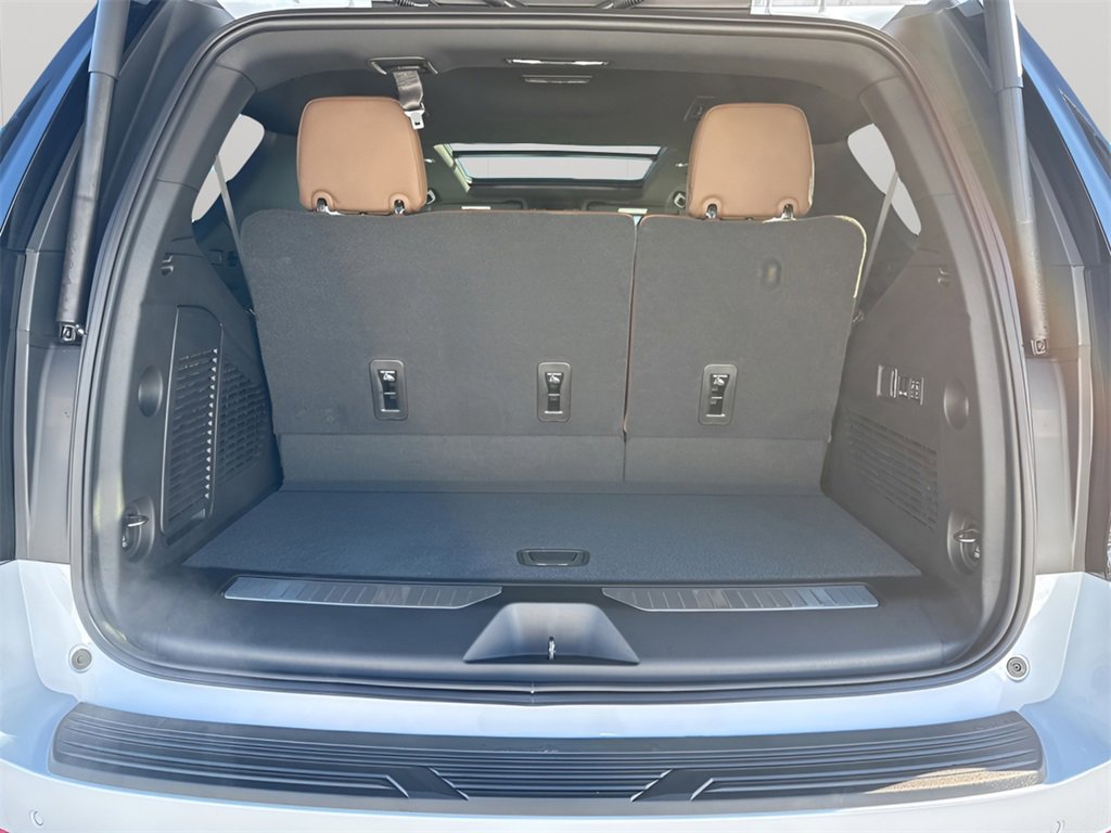 New 2026 Chevrolet Tahoe High Country image 17