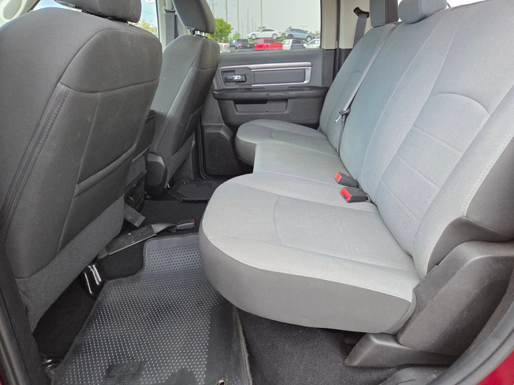 Used 2021 RAM 1500 Classic SLT AWD/4WD image 22