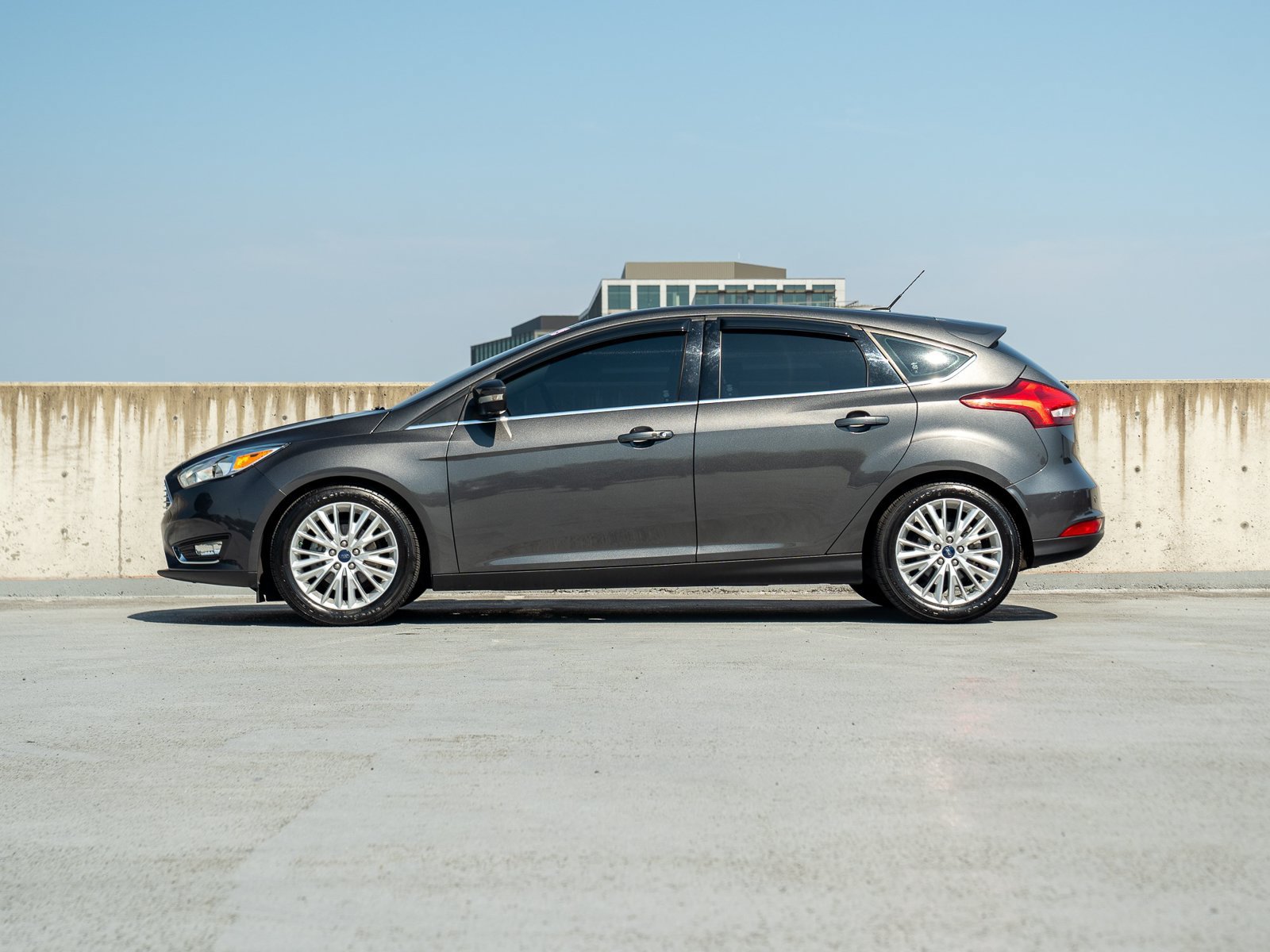 Used 2015 Ford Focus Titanium FWD video 2