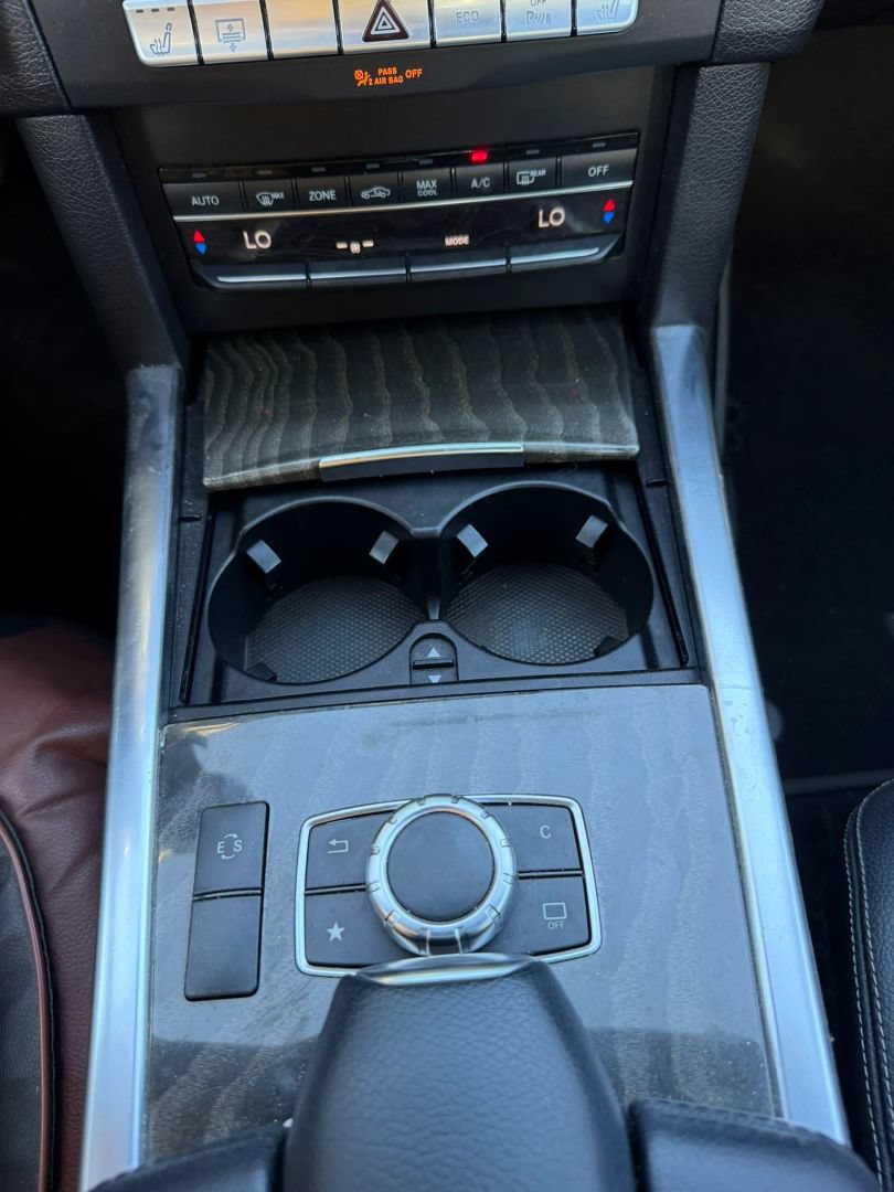 Used 2016 Mercedes-Benz E 350 Sedan image 24