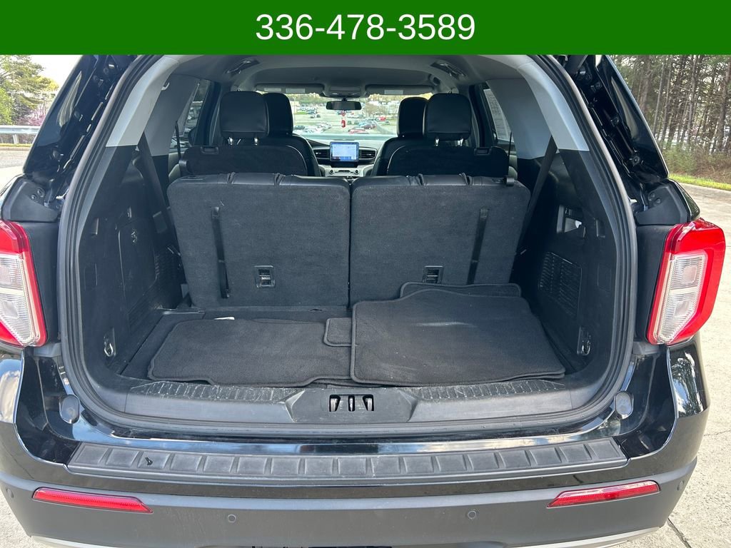 Certified 2022 Ford Explorer XLT w/ Equipment Group 202A AWD/4WD image 17