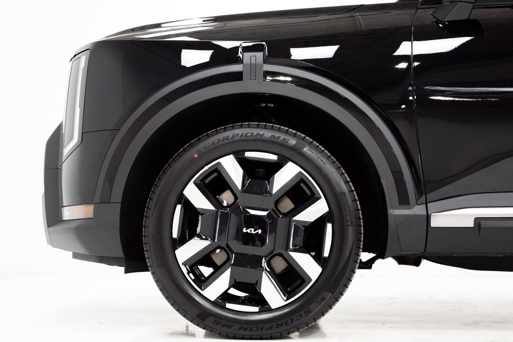 Used 2027 Kia Telluride S image 32