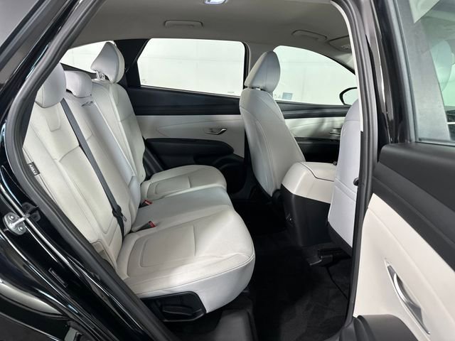 Used 2025 Hyundai Tucson SE AWD/4WD image 27