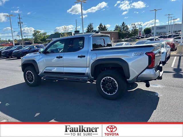 Certified 2024 Toyota Tacoma TRD Off-Road w/ TRD Off Road Premium Package AWD/4WD image 13
