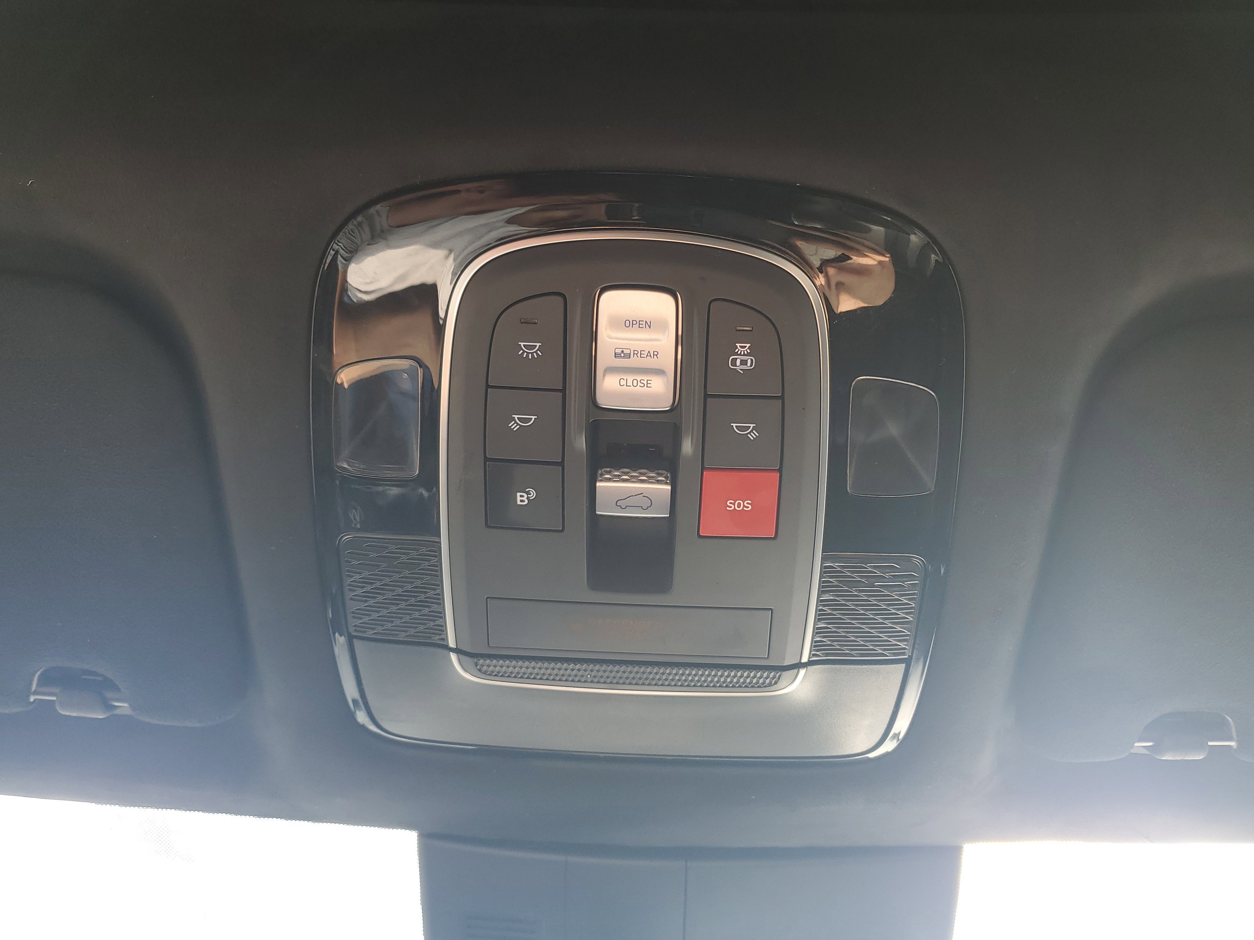 Used 2024 Hyundai Palisade Calligraphy image 29