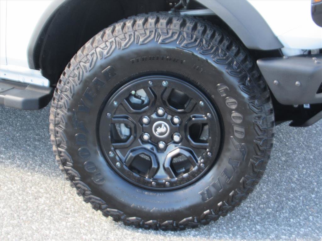 Used 2024 Ford Bronco Wildtrak image 7