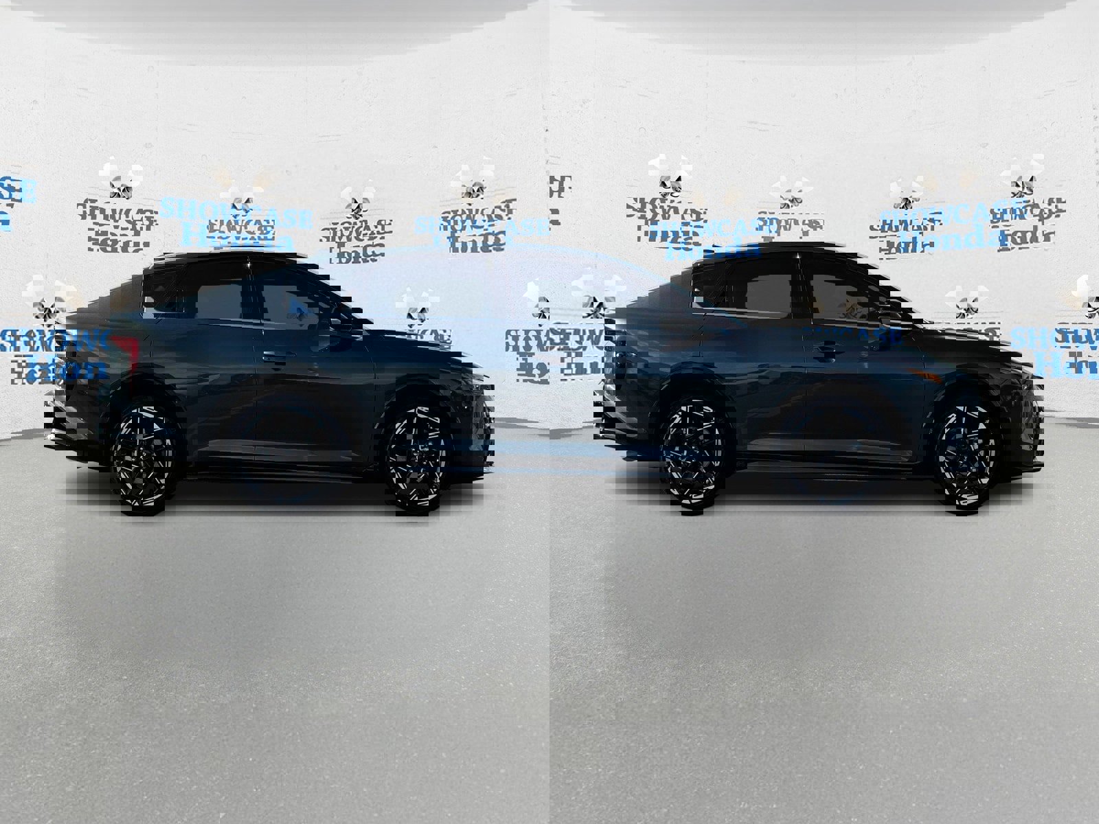 Used 2025 Kia K4 GT-Line w/ GT-Line Premium Package image 9