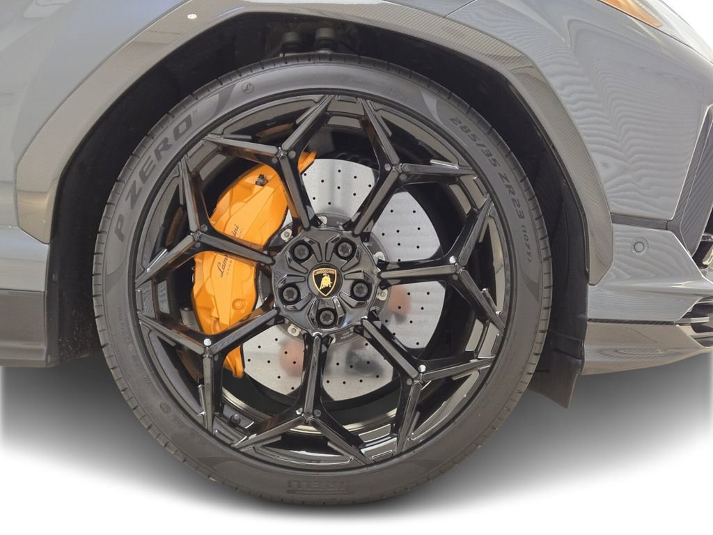 Used 2023 Lamborghini Urus Performante image 8