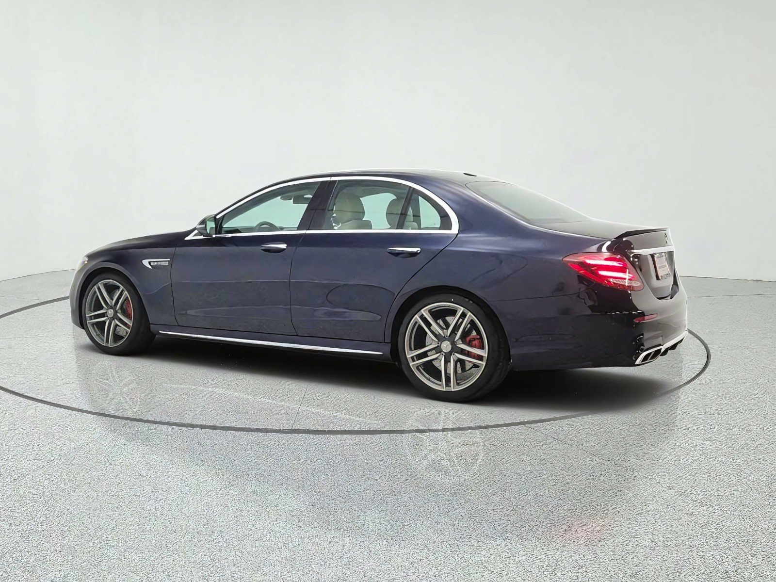 Used 2019 Mercedes-Benz E 63 AMG S image 7