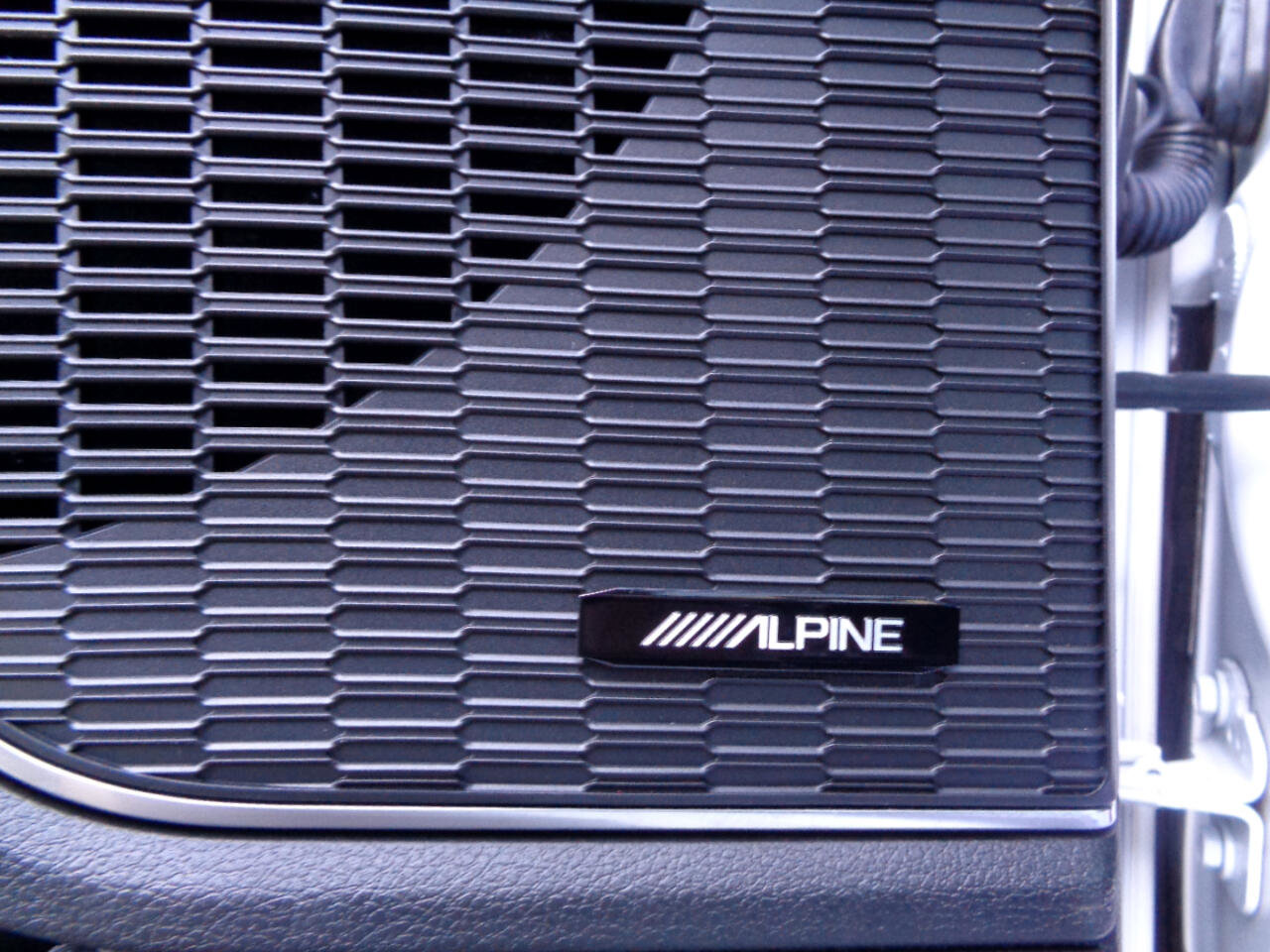 Used 2021 Jeep Grand Cherokee L Summit w/ Advanced Protech Group IV image 16