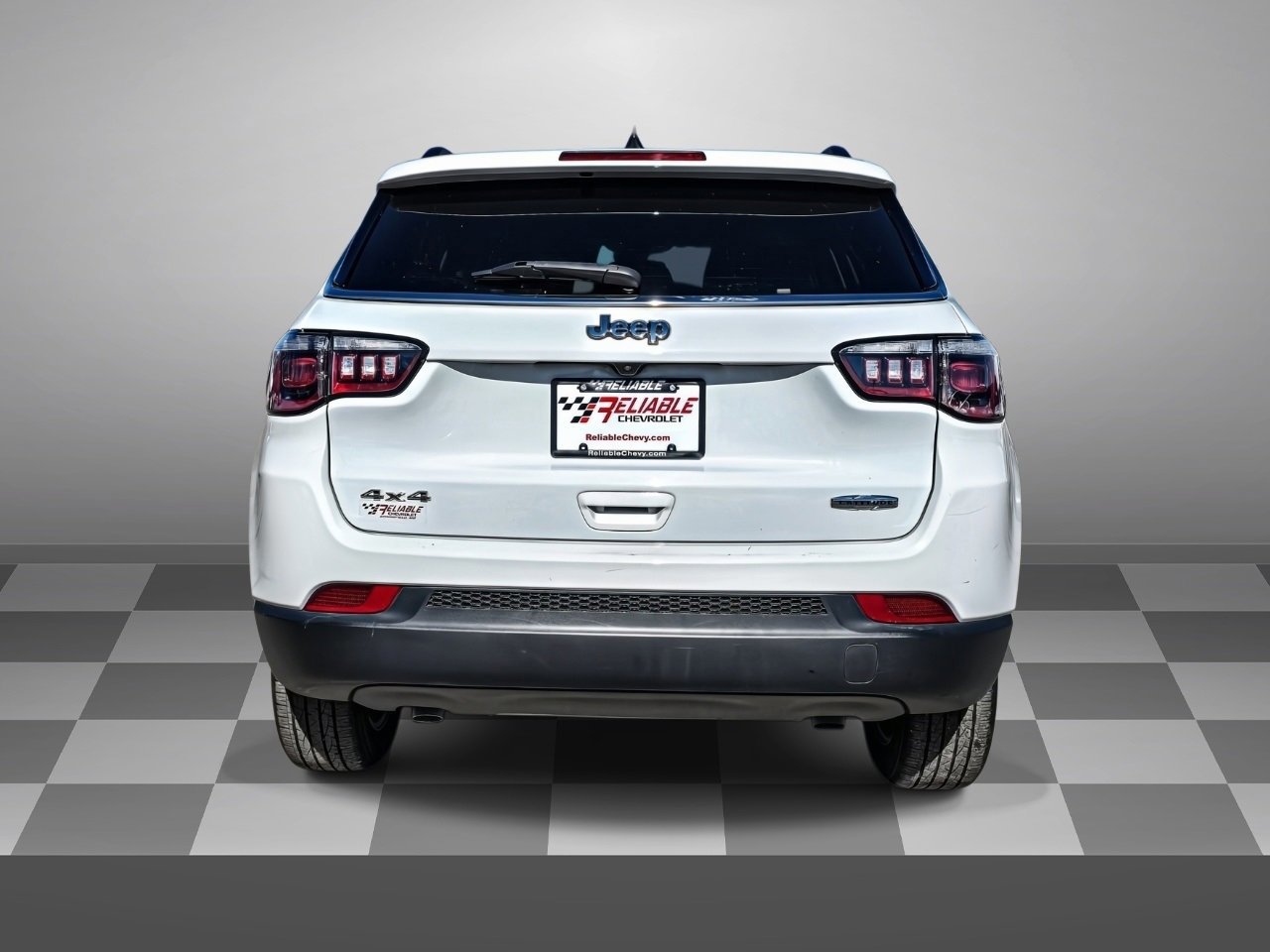 Used 2024 Jeep Compass Latitude w/ Convenience Group image 5