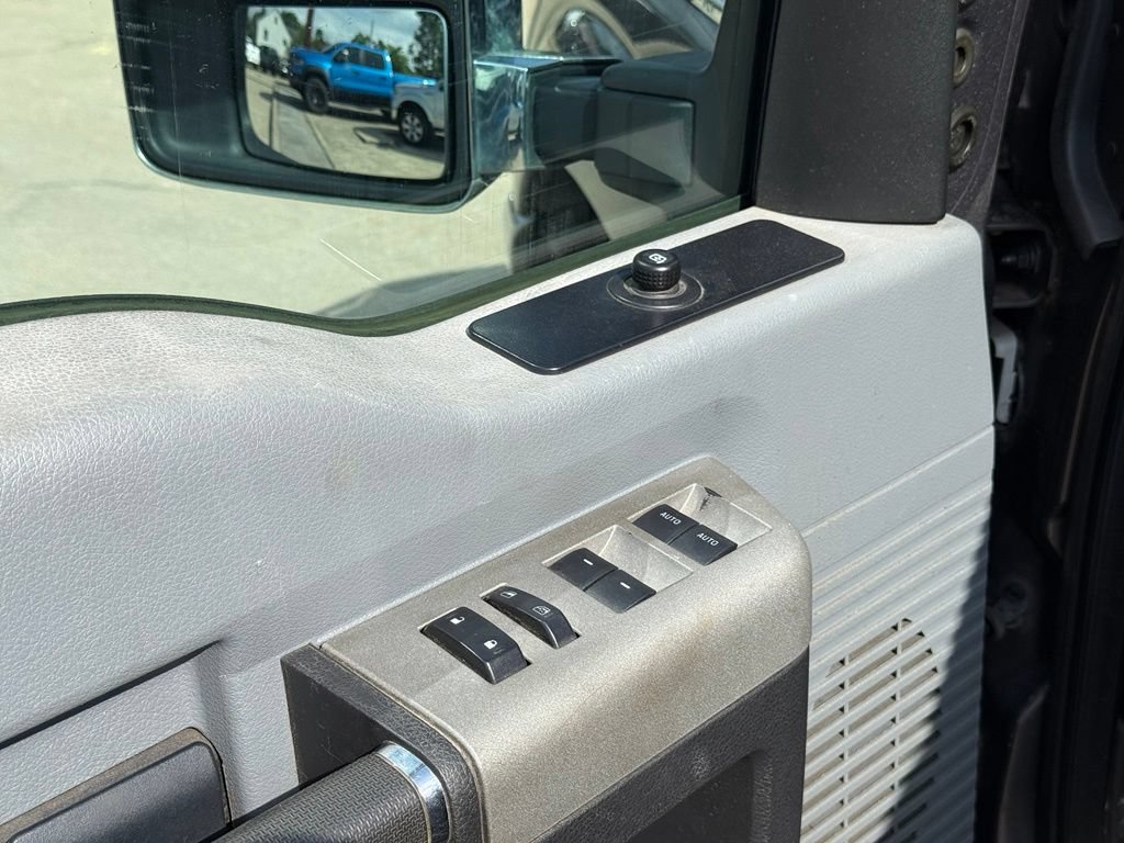 Used 2013 Ford F250 XLT AWD/4WD image 12