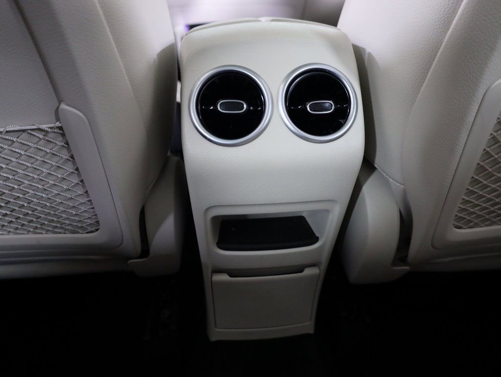 Certified 2023 Mercedes-Benz GLA 250 4MATIC w/ Premium Package image 32