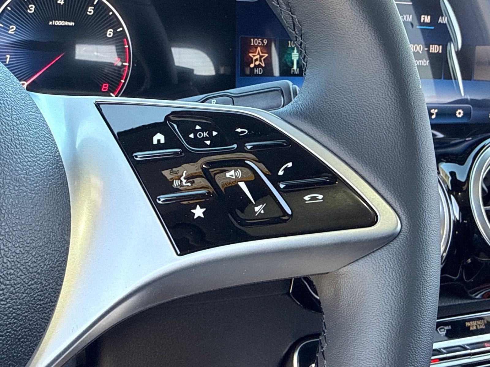 New 2026 Mercedes-Benz GLB 250 image 24