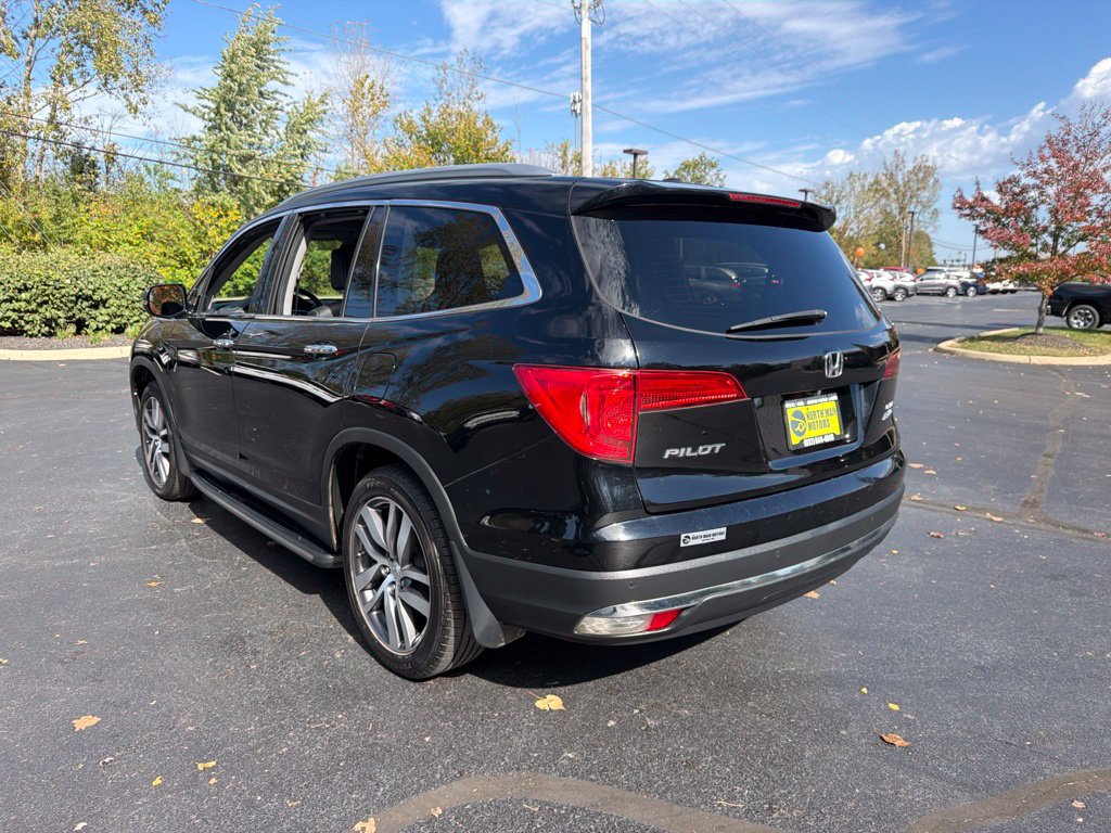 Used 2017 Honda Pilot Elite image 5