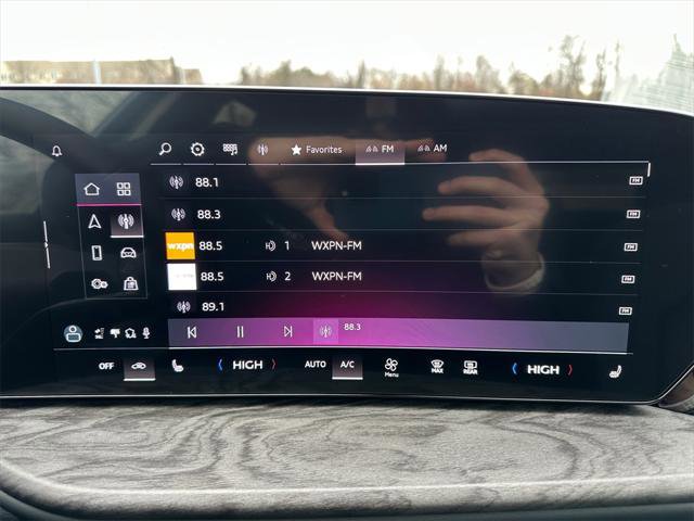 Certified 2025 Audi Q5 Premium w/ Convenience Package image 16