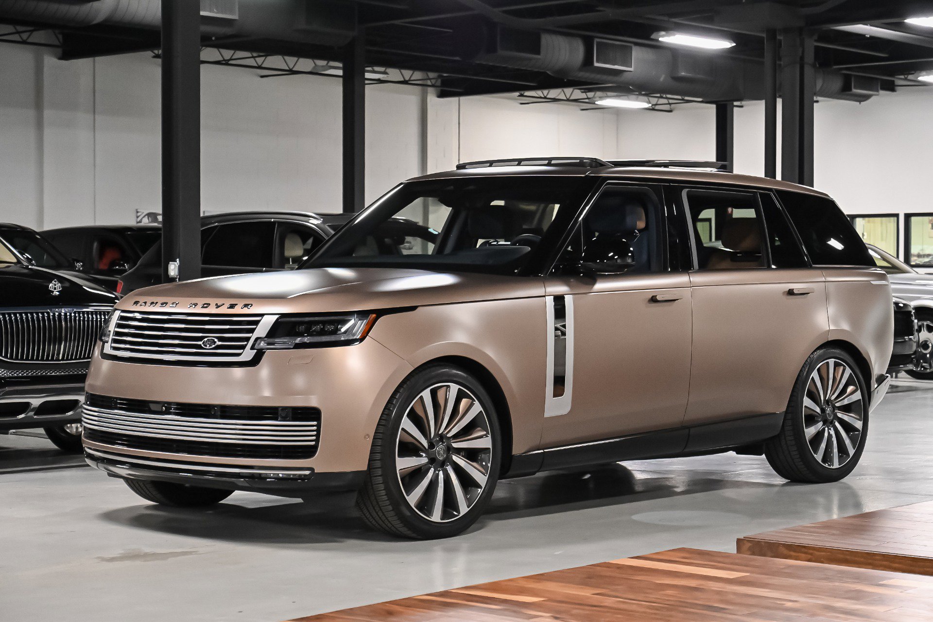 Used 2023 Land Rover Range Rover LWB SV Autobiography image 96