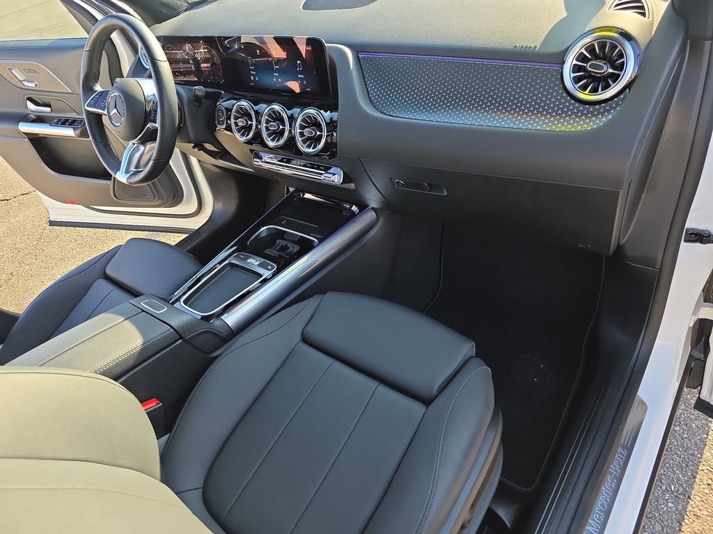 Certified 2025 Mercedes-Benz GLA 250 4MATIC image 13